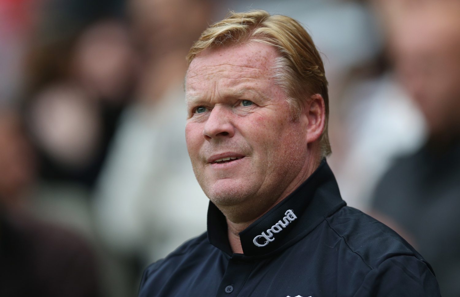 މަޝްހޫރު ކޯޗު ކޫމަން: ބާސެލޯނާ އިން އޭނާ ގެންނަން ބޭނުންވޭ. -- ފޮޓޯ: އޭއެފްޕީ