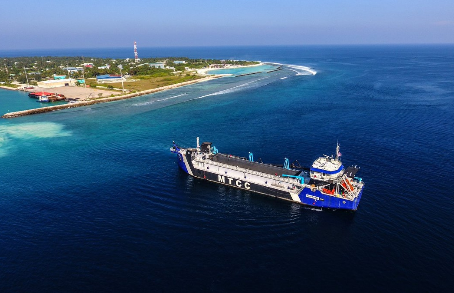 އެމްޓީސީސީގެ ކޮންނަ ބޯޓު މަހާޖައްރާފު ކުޅުދުއްފުށި ކައިރީގައި: ކުޅި ހިއްކުމުގެ މަސައްކަތް މަހެއްހާ ދުވަހުގެ ތެރޭގައި ނިމޭނެ ކަމަށް އެމްޓީސީސީން ބުނޭ