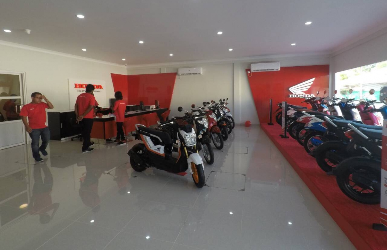 ޝީޝާއިން ކުޅުދުއްފުށީގައި ހުޅުވި އައުޓްލެޓް.