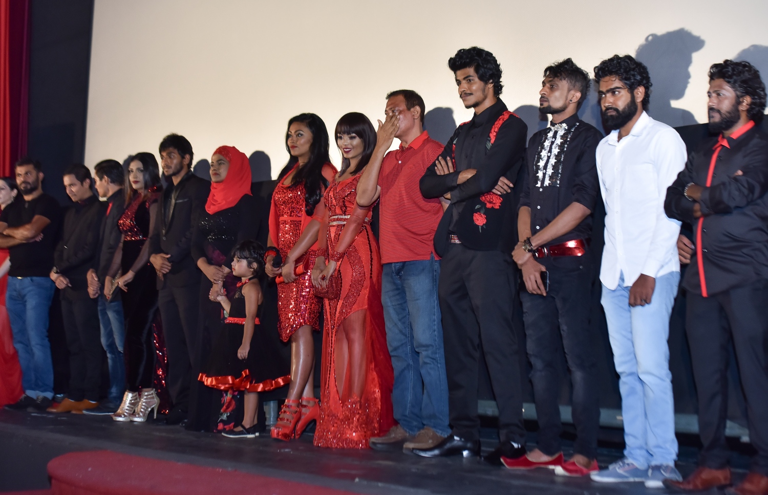 މިދިޔަ އަހަރު އޮލިމްޕަހުގައި އެޅުވި ފިލްމެއްގެ ޕްރިމިއާގެ ތެރެއިން.