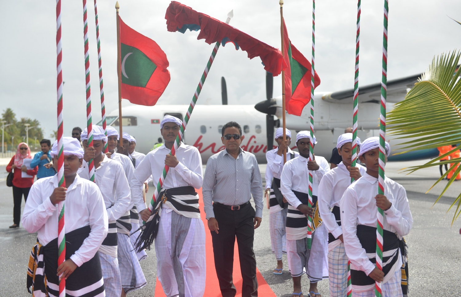 ރައީސް ޔާމީން ކުޑަހުވަދޫ، މާއެނބޫދޫ އަދި ފ. ނިލަންދު އަށް ވަޑައިގަތުން