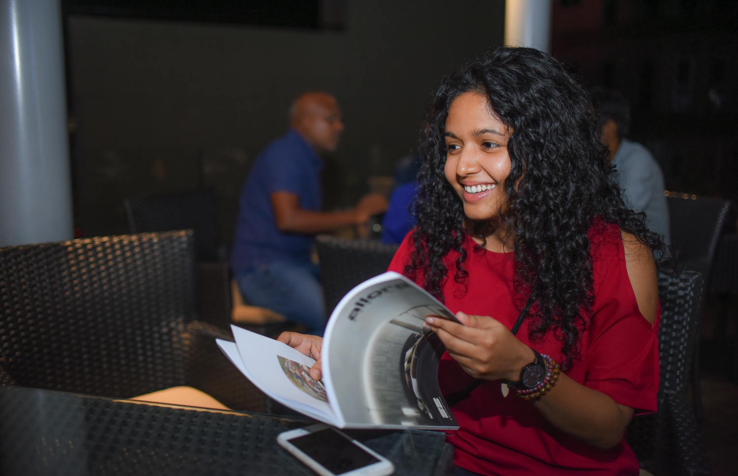 "ދޯ"ގެ ފަސް ވަނަ އަދަދު "ދަތުރު" ނެރުމަށް ސޯލްޓް ކެފޭގައި ބޭއްވި ހަފުލާގެ ތެރެއިން.--- ފޮޓޯ: ހުސައިން ވަހީދު/ މިހާރު