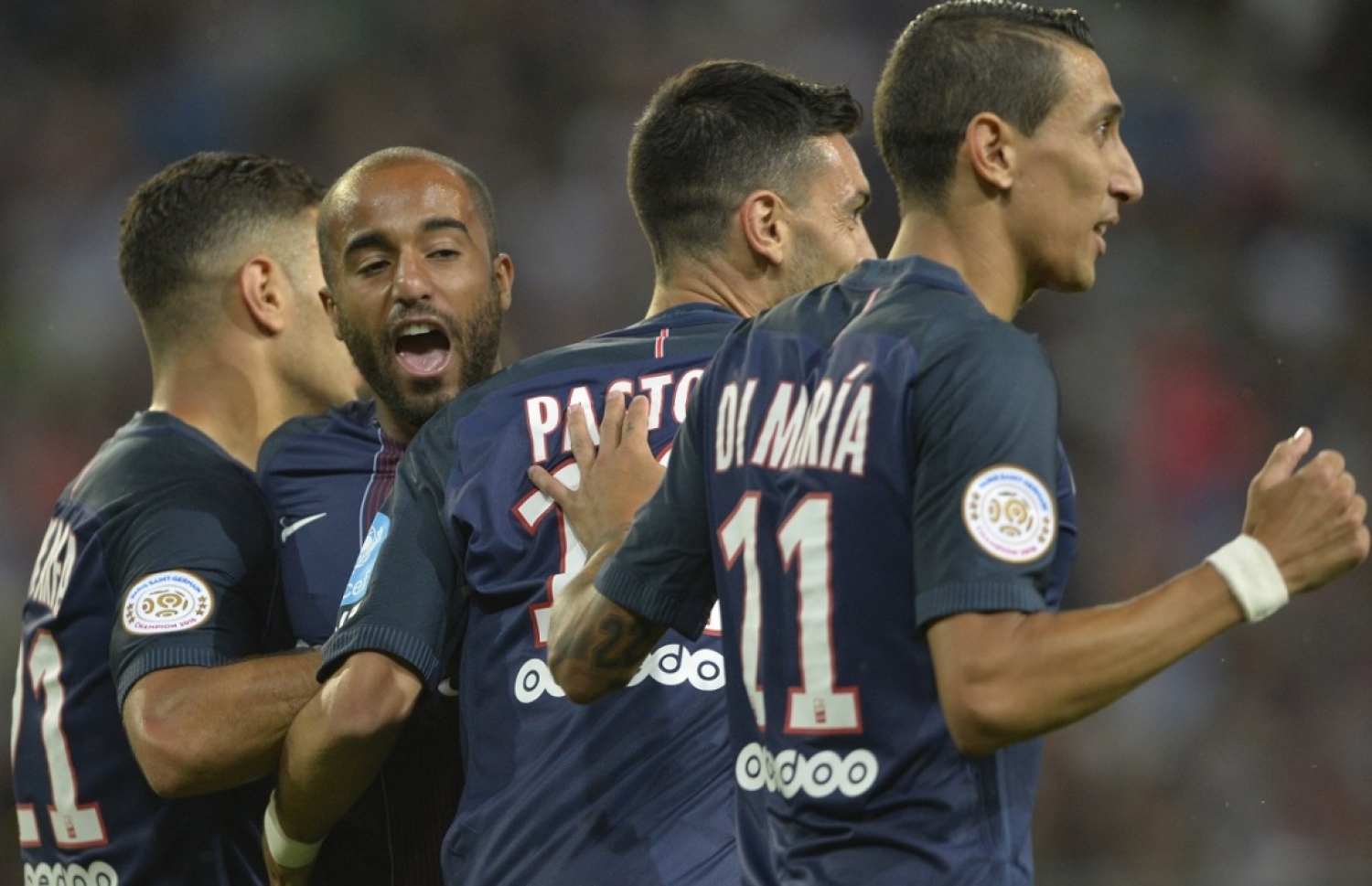 ޕީއެސްޖީ ކުޅުންތެރިން ލަނޑު ޖެހުމަށް ފަހު އުފާފާޅުކުރަނީ.-- ފޮޓޯ: އޭއެފްޕީ