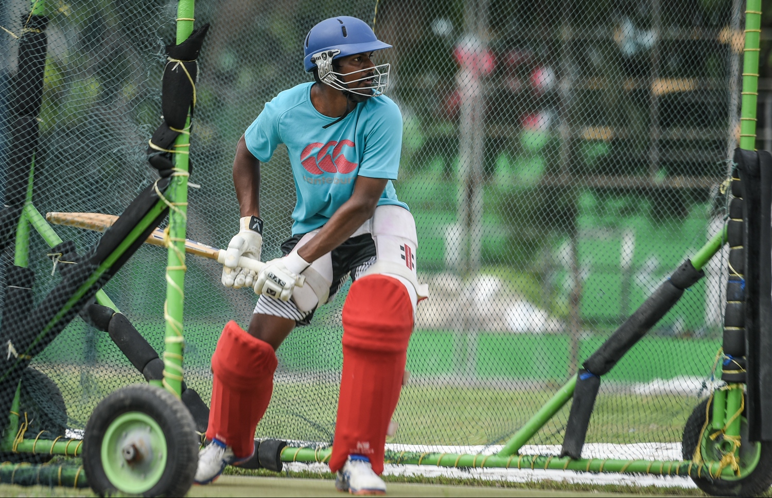 ހަސަންގެ ތަމްރީން ހަދަނީ. --ފޮޓޯ: ނިޝާން އަލީ/ މިހާރު