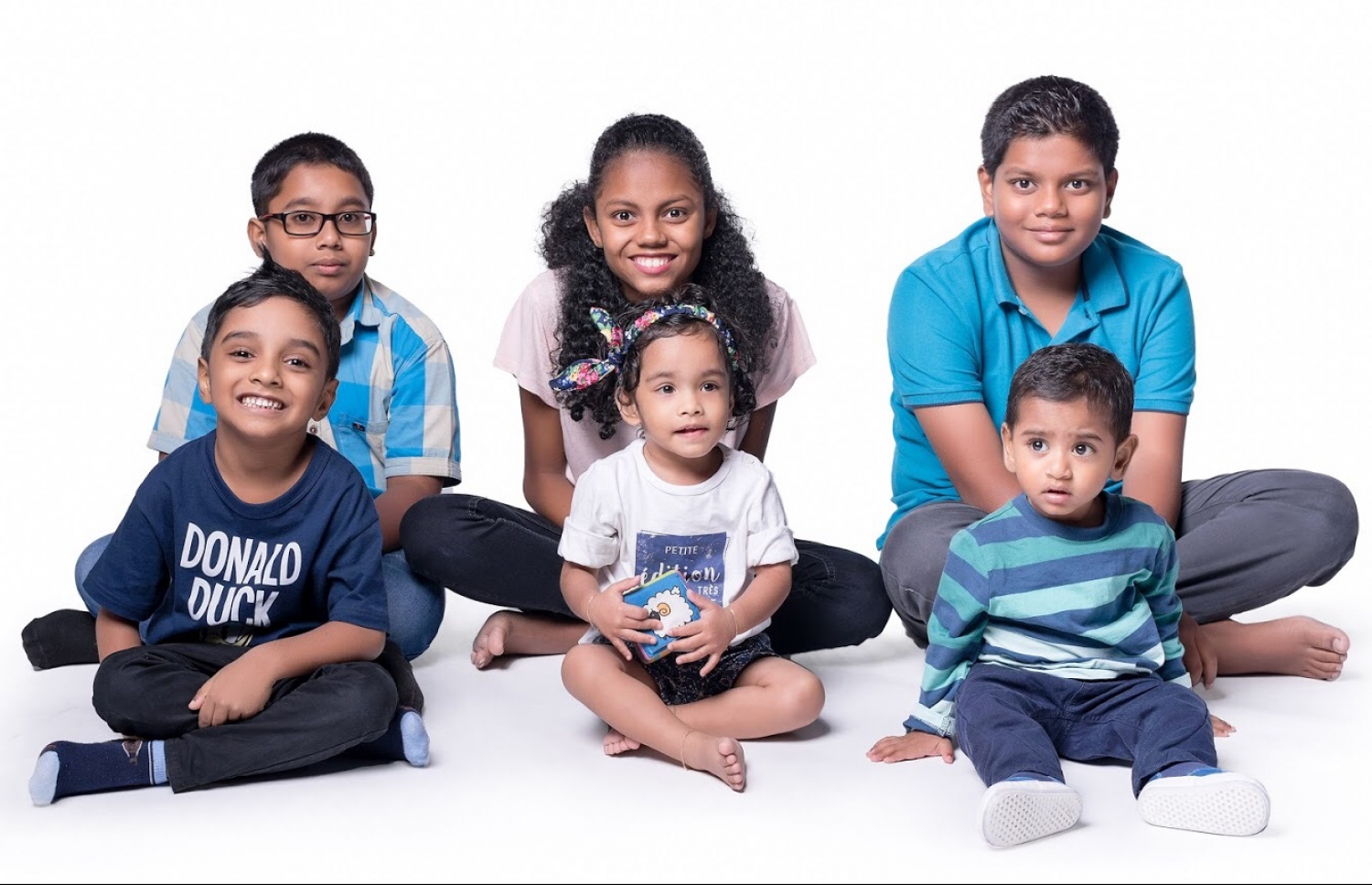 އައިޖީއެމްއެޗުގައި ދުވަސް ނުފުރާ އުފަންވެ، މިހާރު ބޮޑުވަމުން އަންނަ ކުދިންތަކެއް: މިފަދަ ކުދިންގެ އާއިލާތަކަށް ދިމާވާ އުނދަގޫ ދަޑިވަޅުގައި އެހެން މީހުންގެ އޯގާތެރިކަން ވަރަށް މުހިއްމު. ފޮޓޯ: އައިޖީއެމްއެޗް