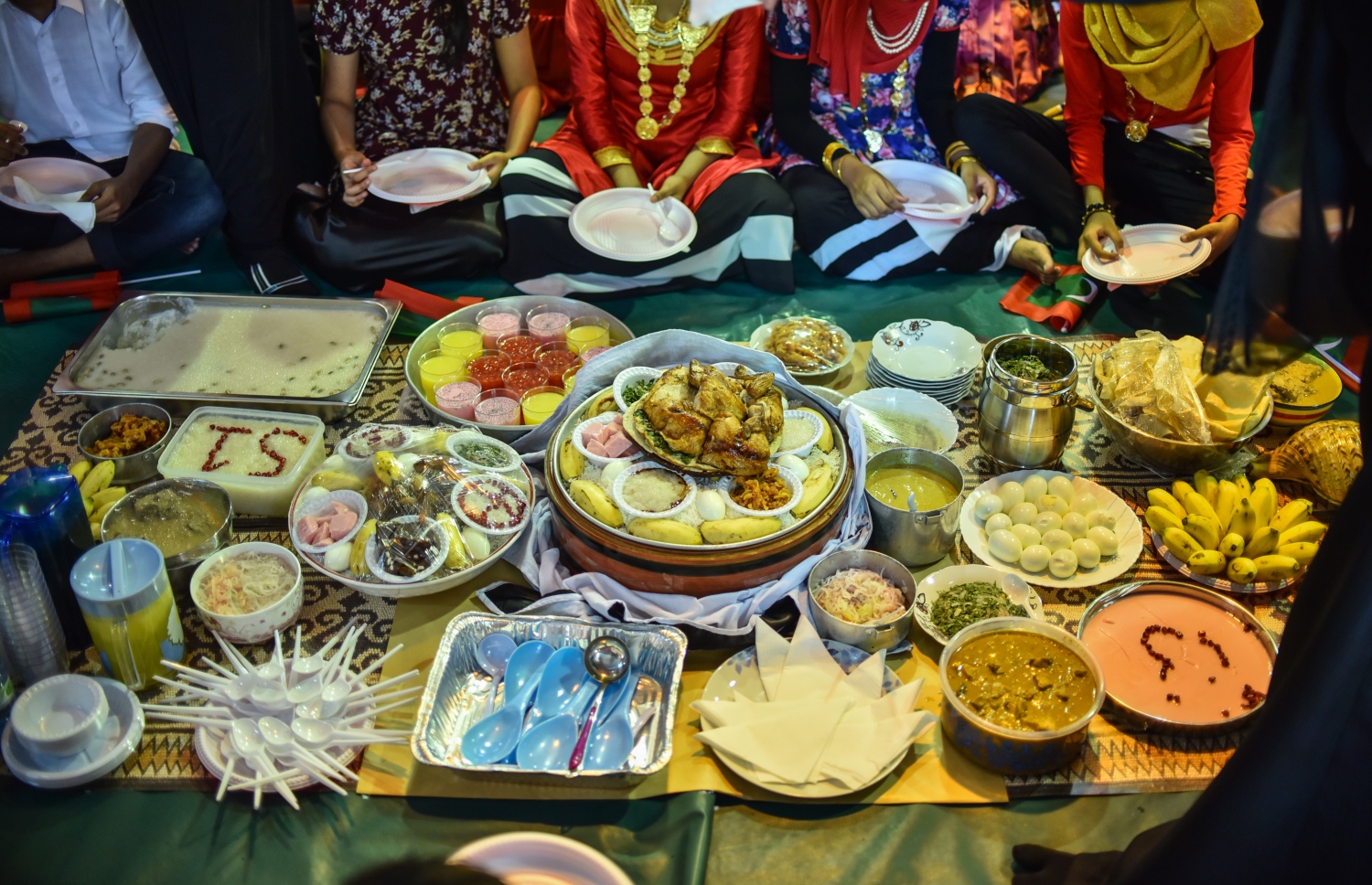 މާލެ: ނޮވެމްބަރު 19، 2017- މި އަހަރުގެ ގައުމީ ދުވަސް ފާހަގަކުރުމަށް އަރަބިއްޔާ ސްކޫލްއި ބޭއްވި ޖާފަތް.---ފޮޓޯ: ހުސެއިން ވަހީދު/މިހާރު