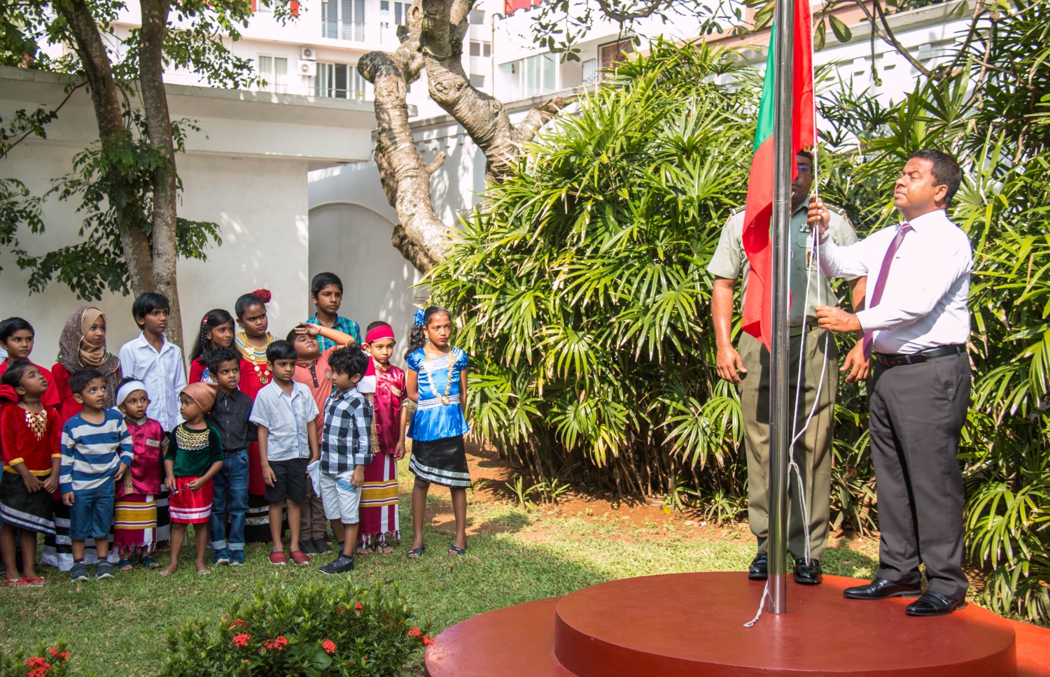 ރާއްޖޭގެ ގައުމީ ދުވަސް ލަންކާގައި ފާހަގަކުރުން