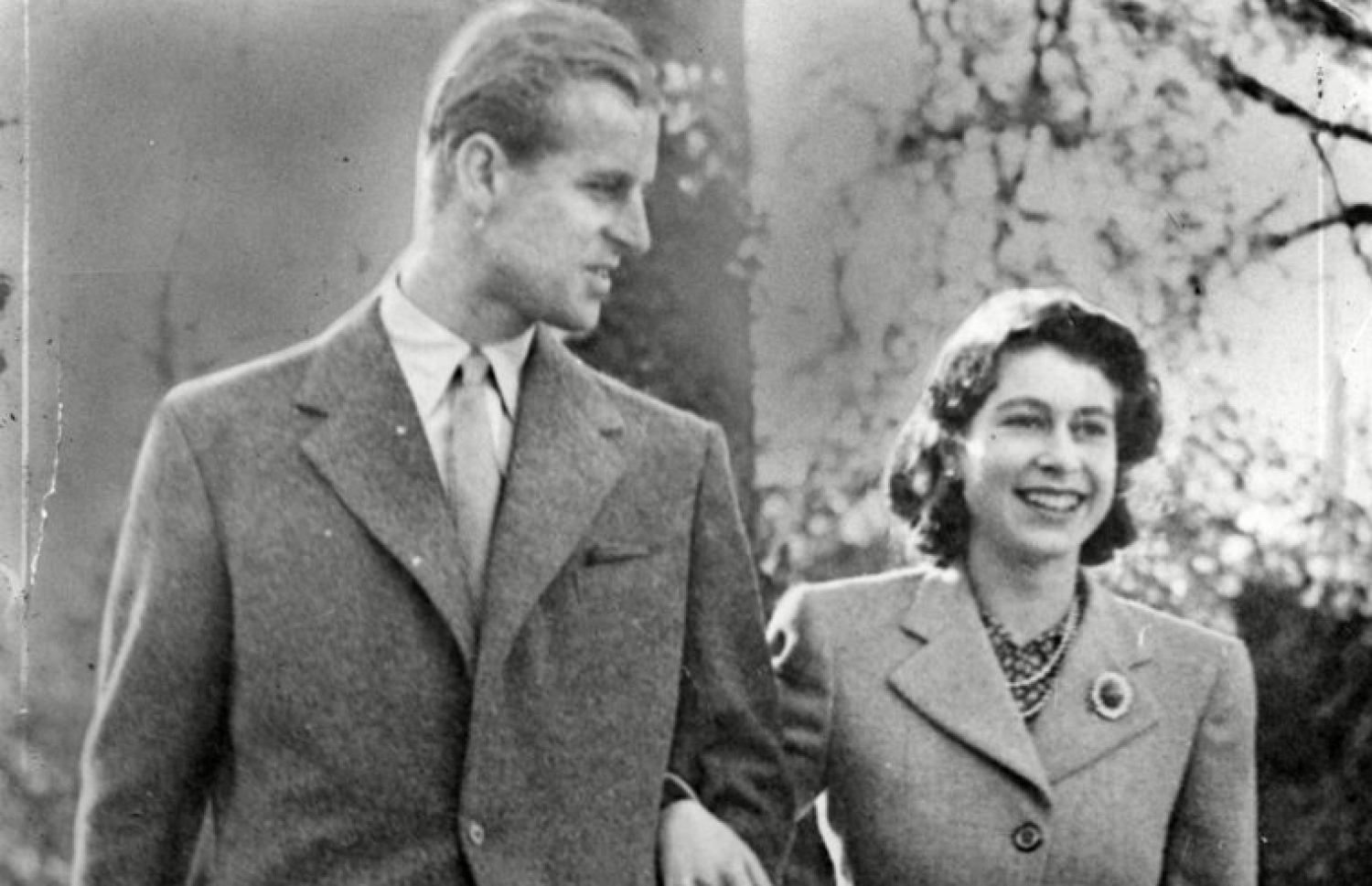 އިނގިރޭސި ރާނީ އެލިޒަބަތާއި ފިރިކަލުން ފިލިޕް 1947 ގައި