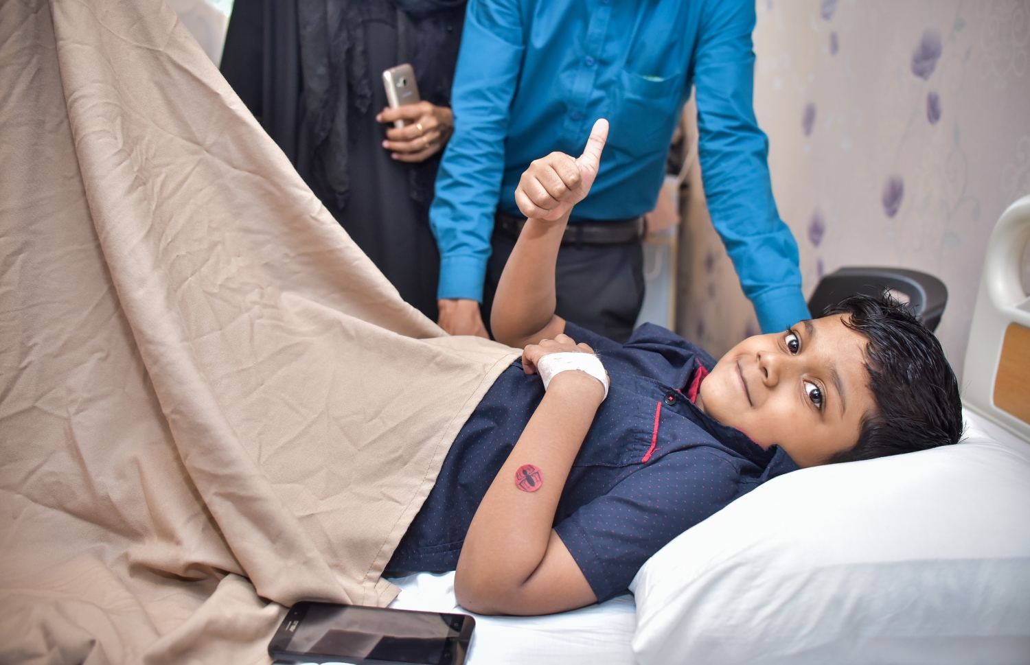 މާލެ: ޑިސެމްބަރު 3، 2017: އައިޖީއެމްއެޗްގައި ކުއްޖަކު ހިތާނުކޮށްފައި. - ފޮޓޯ: ނިޝާން އަލީ/ މިހާރު