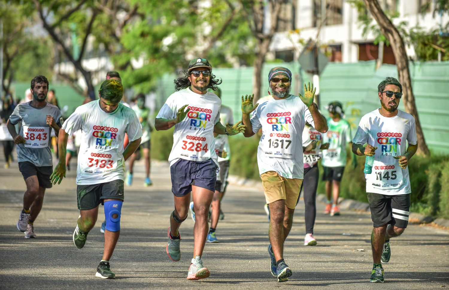 ހުޅުމާލެ: 8 ޑިސެމްބަރު 2017، އުރީދޫ އިން ރާއްޖޭގެ ދުވުމުގެ މައިދާނަށް މުޅިން އަލަށް ތައާރަފުކުރި "ކަލާ ރަން" މިއަދު ހުޅުމާލޭގައި ބޭއްވުން ، އުރީދޫ އިން މިއަދު ބޭއްވި ކަލާ ރަންގެ އަމާޒަކީ، ދުޅަހެޔޮ ދިރިއުޅުމަކަށް، ދުވުމަކީ މަޖާ އަދި އުފާވެރިކަން ގެނުވަދޭނެ ހަރަކާތެއްކަން އަންގައިދިނުން ކަމަށް އެ ކުންފުނިން ބުނޭ،--. ފޮޓޯ: ނިޝާން އަލީ/ މިހާރު