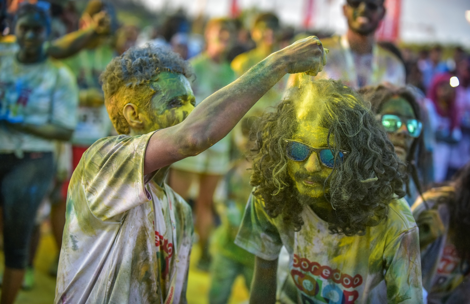 ހުޅުމާލެ: 8 ޑިސެމްބަރު 2017، އުރީދޫ އިން ރާއްޖޭގެ ދުވުމުގެ މައިދާނަށް މުޅިން އަލަށް ތައާރަފުކުރި "ކަލާ ރަން" މިއަދު ހުޅުމާލޭގައި ބޭއްވުން ، އުރީދޫ އިން މިއަދު ބޭއްވި ކަލާ ރަންގެ އަމާޒަކީ، ދުޅަހެޔޮ ދިރިއުޅުމަކަށް، ދުވުމަކީ މަޖާ އަދި އުފާވެރިކަން ގެނުވަދޭނެ ހަރަކާތެއްކަން އަންގައިދިނުން ކަމަށް އެ ކުންފުނިން ބުނޭ،--. ފޮޓޯ: ނިޝާން އަލީ/ މިހާރު