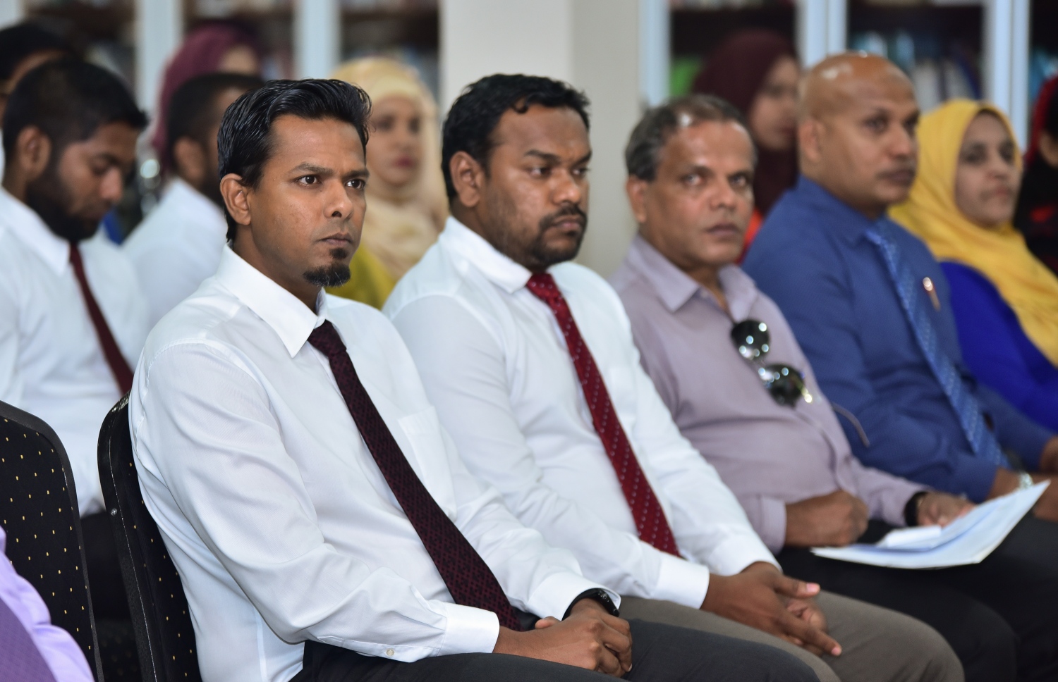 ބައިނަލްއަގުވާމީ އެންޓި ކޮރަޕްޝަން ދުވަސް ފާހަގަކުރަން މިއަދު ބޭއްވި ރަސްމިއްޔާތުގައި އޮޑިޓާ ޖެނެރަލް ޒިޔަތު (ވ) ބައިވެރިވެވަޑައިގަންނަވަނީ.-- ފޮޓޯ: ހުސެއިން ވަހީދު/ މިހާރު