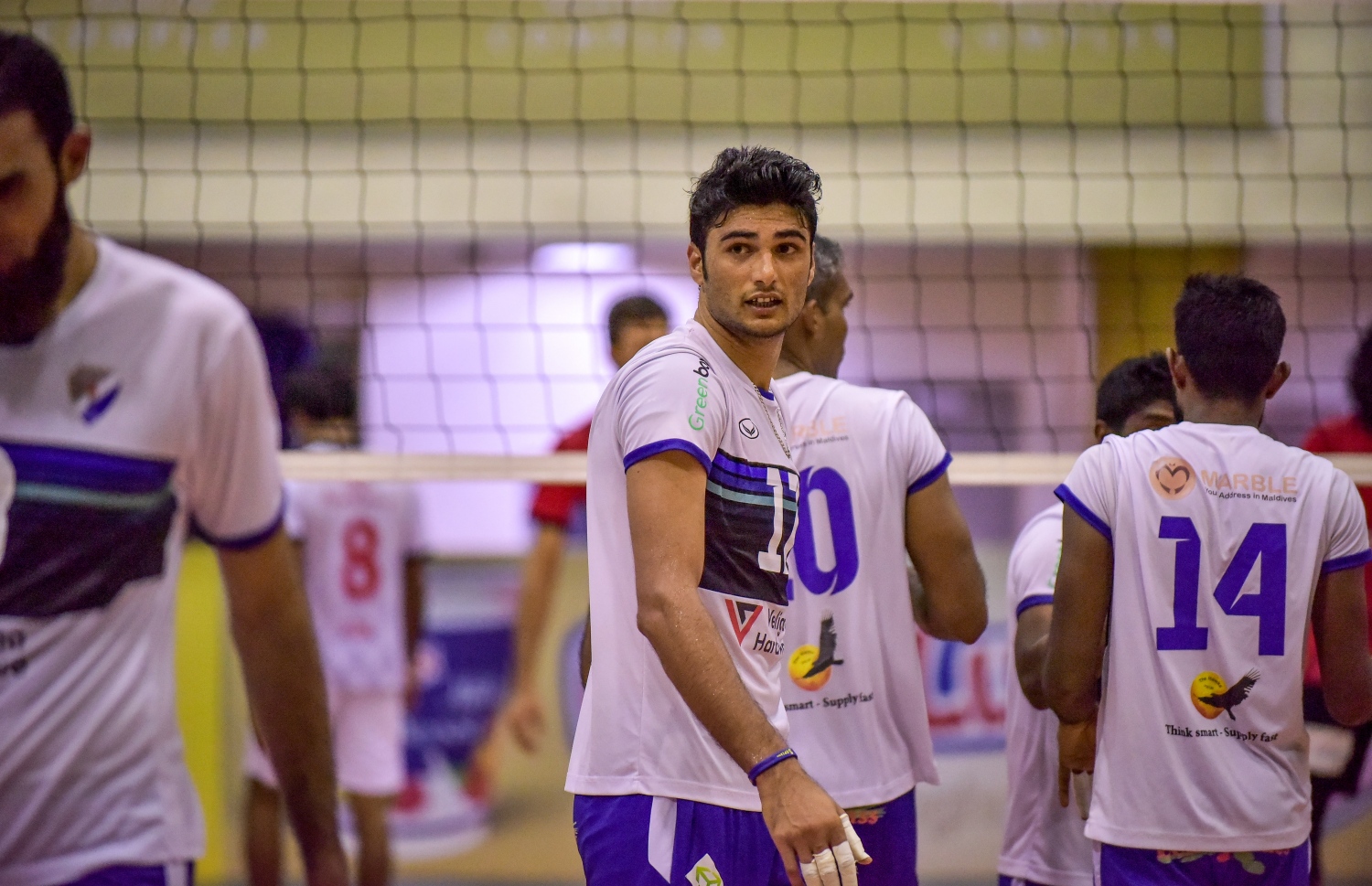 މާލެ: 11 ޑިސެމްބަރު 2017، ، ދިވެހި ސިފައިންގެ ކްލަބް 3-1 ސެޓުން ބަލިކޮށް، ގައުމީ ވޮލީބޯޅަ ލީގުގެ ޗެމްޕިއަންކަން މޯލްޑިވިއަން ސްޕޯޓްސް އެންޑް ރިކްރިއޭޝަނުން ހޯދި މެޗުގެ ތެރެއިން: ފޮޓޯ: ނިޝާން އަލީ/ މިހާރު