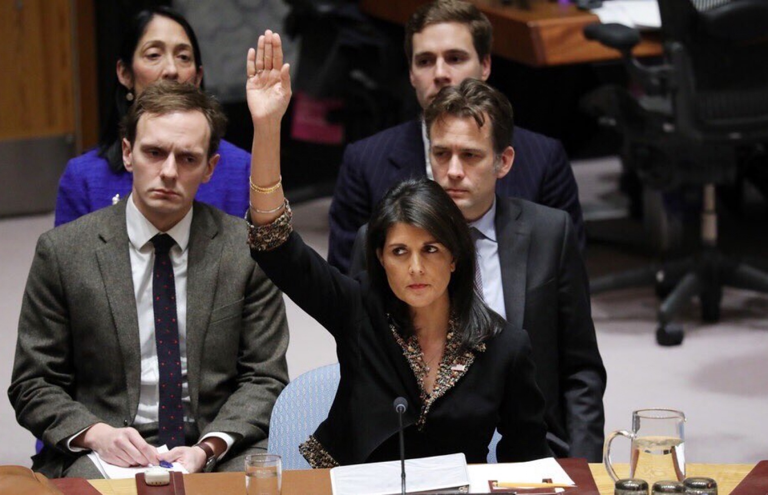 މިދިޔަ ހޯމަ ދުވަހު އދ.ގެ ސަލާމަތީ މަޖިލީހުގައި އދ.ގެ ސަފީރު ނިކީ ހާލޭ، ގުދުސްގެ ގަރާރު ވީޓޯ ކުރަނީ. އޭއެފްޕީ