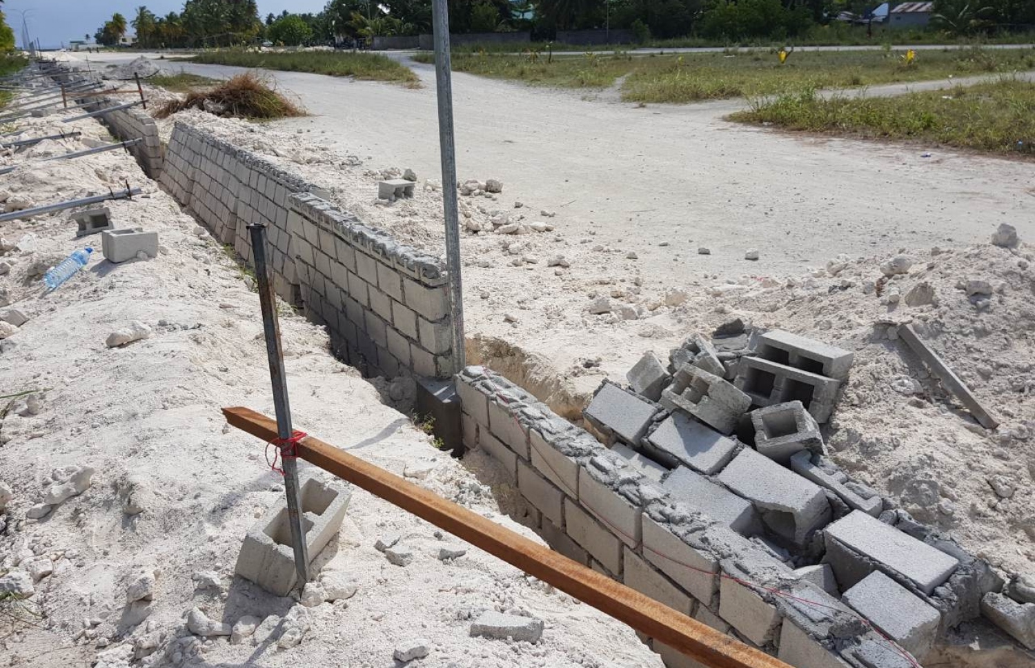 މާމިގިލީ ޕޯޓުގެ ފާރު ވައްޓާލާފަ-- އެމައްސަލަ ވަނީ ފުލުހުންނަށްވެސް ހުށަހަޅާފަ--