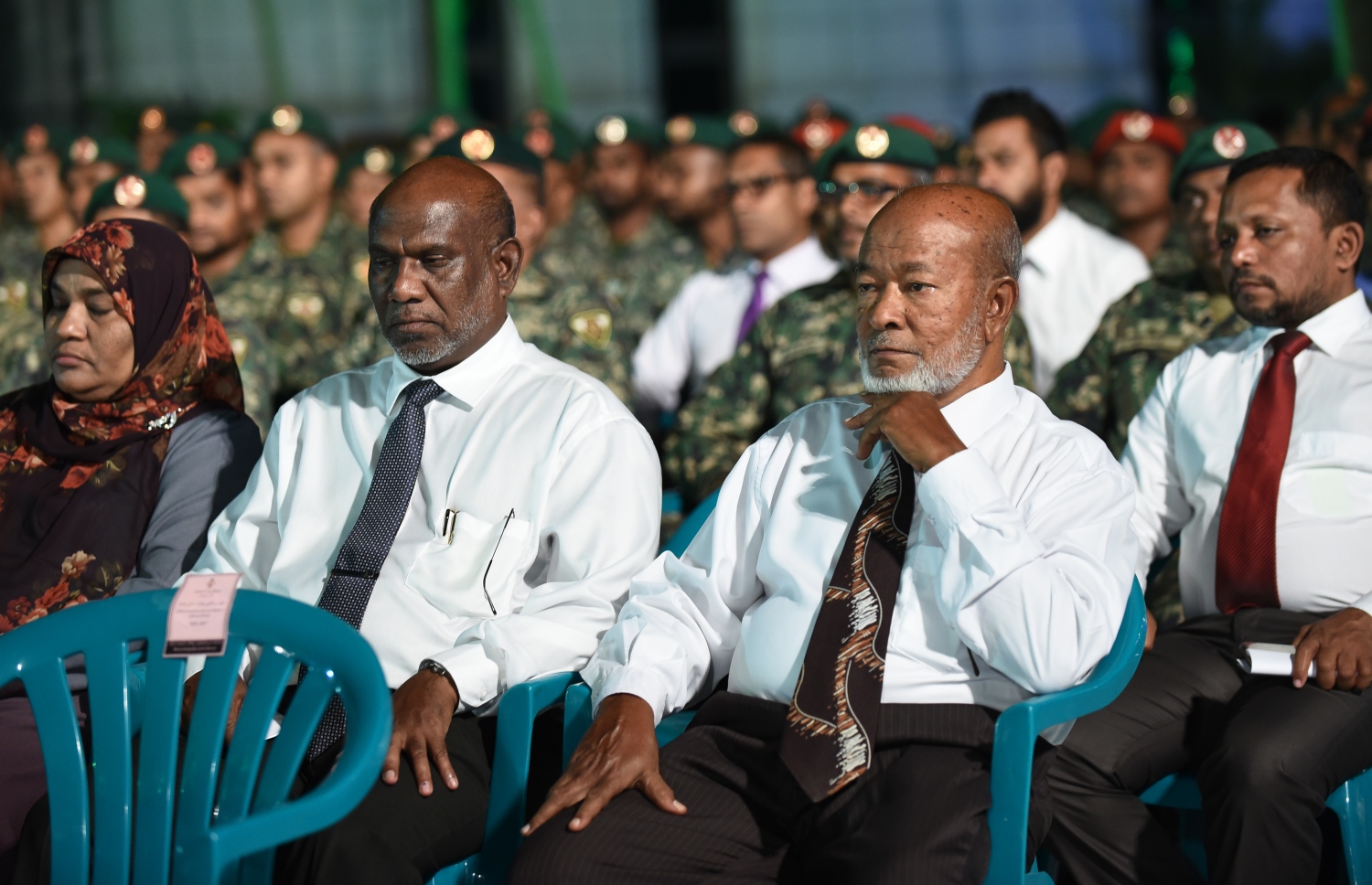 މާލެ: ޑިސެމްބަރު 21، 2017- ރާއްޖެ އިސްލާމްވި ދުވަހުގެ މުނާސަބަތުގައި ބޭއްވި ޖަލްސާގައި ބައިވެރިވެވަޑައިގެންނެވި ބައެއް ބޭފުޅުން.---ފޮޓޯ: ހުސައިން ވަހީދު/މިހާރު