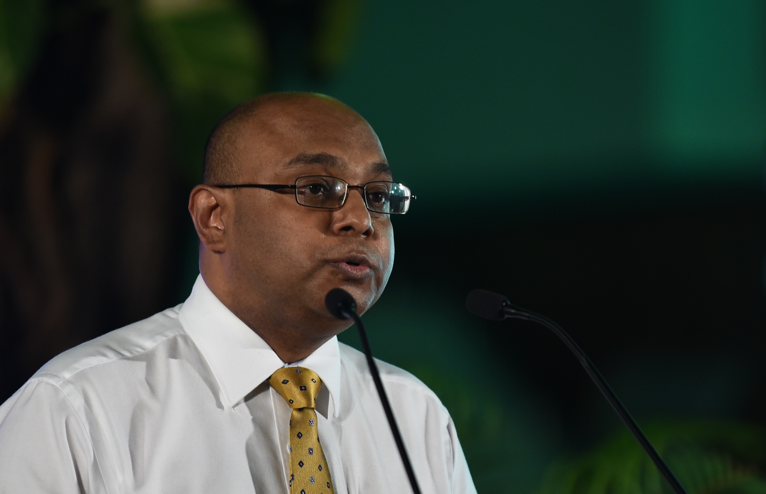 މާލެ: ޑިސެމްބަރު 21، 2017- ރާއްޖެ އިސްލާމްވި ދުވަހުގެ މުނާސަބަތުގައި ބޭއްވި ޖަލްސާގެ ޝަރަފުވެރި މެހުމާން، އުއްތަމަ ފަނޑިޔާރު އަބްދުﷲ ސައީދު ވާހަކަފުޅު ދައްކަވަނީ: މި ޖަލްސާގައި އެމަނިކުފާނު ވިދާޅުވީ، ޓެރަރިޒަމާ އިސްލާމް ދީނާ ގުޅުވައިގެން ވާހަކަ ދައްކަމުން ދަނީ އިސްލާމީ އަގީދާ ބަލިކަށި ކޮށްލުމަށް ކަމަށް.---ފޮޓޯ: ހުސައިން ވަހީދު/މިހާރު