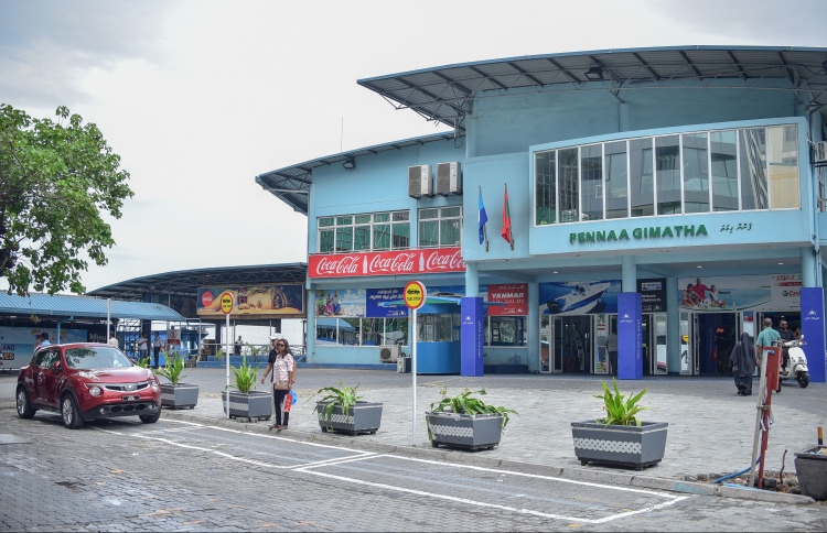 Henveiru terminal ge atholhu ferry ge hidhumaiy Vilimale aai Hulhumale terminal ah