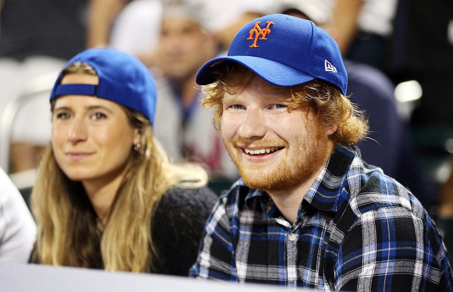 ޝީރަން އާއި ޗެރީ: ދެ މީހުން އެންގޭޖްވި ނަމަވެސް ކައިވެނި ކުރާނެ ދުވަހެއް އަދި ނޭނގޭ.