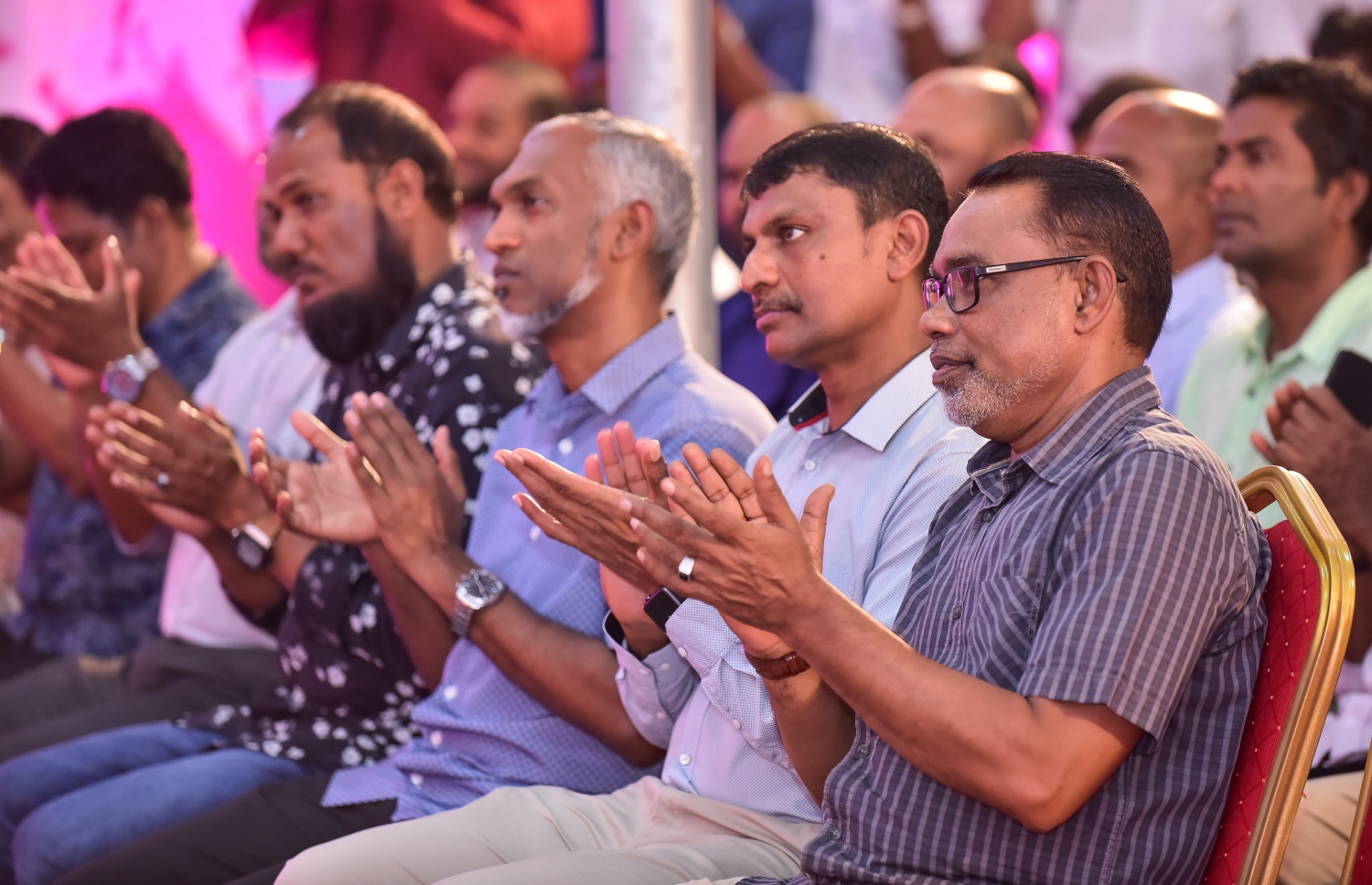 މާލެ: ޖެނުއަރީ 29، 2018- ޕީޕީއެމުން ބޭއްވި ޖަލްސާގައި ބައެއް ވަޒީރުންނާއި ޕީޕީއެމްގެ އިސް ބައެއް ބޭފުޅުން.---ފޮޓޯ: ނިޝާން އަލީ/މިހާރު