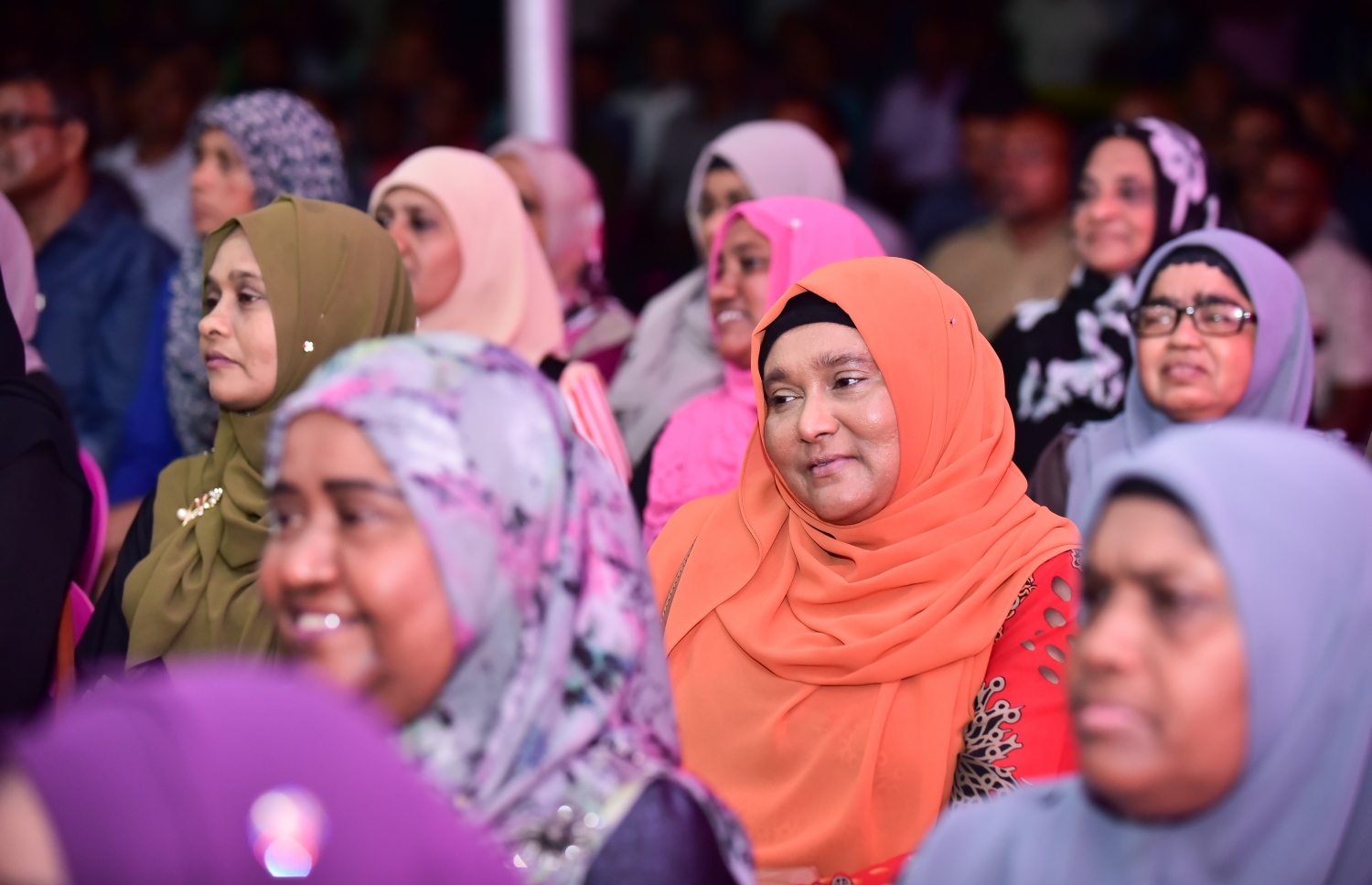 މާލެ: ޖެނުއަރީ 29، 2018- ޕީޕީއެމުން ބޭއްވި ޖަލްސާގައި ބައިވެރިވި ބައެއް މީހުން.---ފޮޓޯ: ނިޝާން އަލީ/މިހާރު