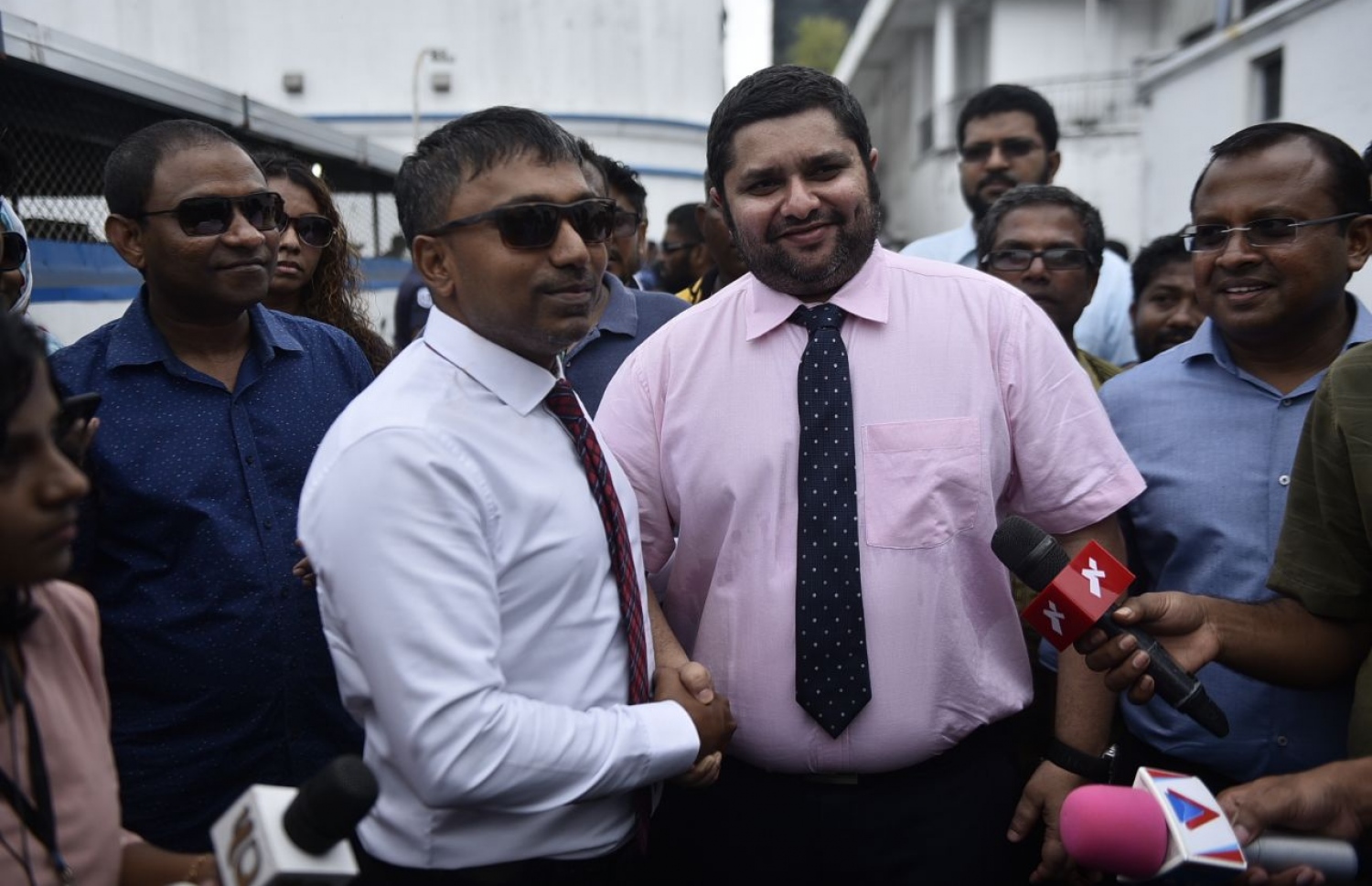 މެމްބަރު ސިނާނާއި މެމްބަރު އިލްހާމް ކްރިމިނަލް ކޯޓުން ދޫކޮށްލުން