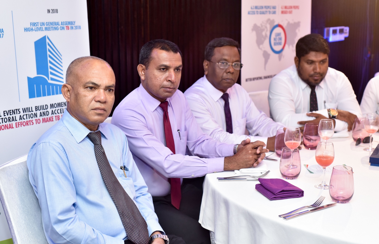 މާލެ: ފެބްރުއަރީ 15، 2017: ޓީބީ ނައްތާލުމުގެ ގައުމީ ކެމްޕެއިން ފެށުމަށް ހޮޓެލް ޖެންގައި ބޭއްވި ރަސްމިއްޔާތުގެ ތެރެއިން.--- ފޮޓޯ: ނިޝާން އަލީ/މިހާރު