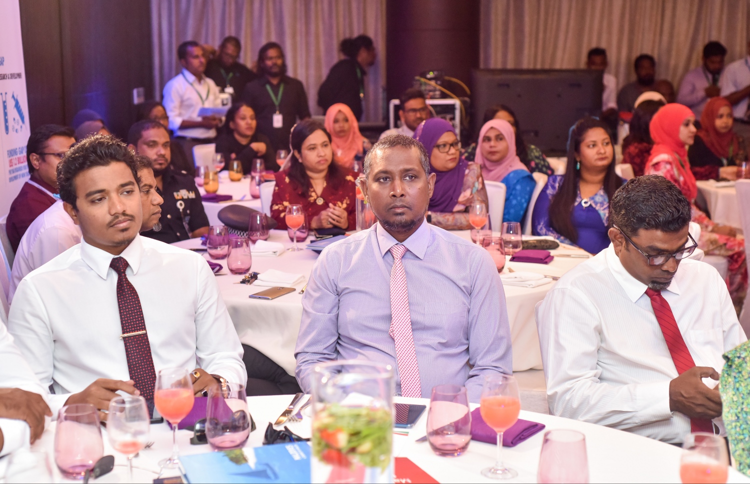 މާލެ: ފެބްރުއަރީ 15، 2017: ޓީބީ ނައްތާލުމުގެ ގައުމީ ކެމްޕެއިން ފެށުމަށް ހޮޓެލް ޖެންގައި ބޭއްވި ރަސްމިއްޔާތުގެ ތެރެއިން.--- ފޮޓޯ: ނިޝާން އަލީ/މިހާރު