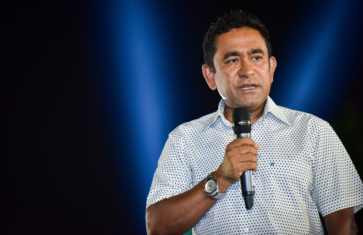 މާލެ: ފެބްރުއަރީ 15، 2018- ޕީޕީއެމުގެ ޒުވާނުން އިސް ނަގައިގެން ބޭއްވި ބައްދަލުވުމުގައި ރައީސް ޔާމީން ވާހަކަފުޅު ދައްކަވަނީ.---ފޮޓޯ: ނިޝާން އަލީ/މިހާރު