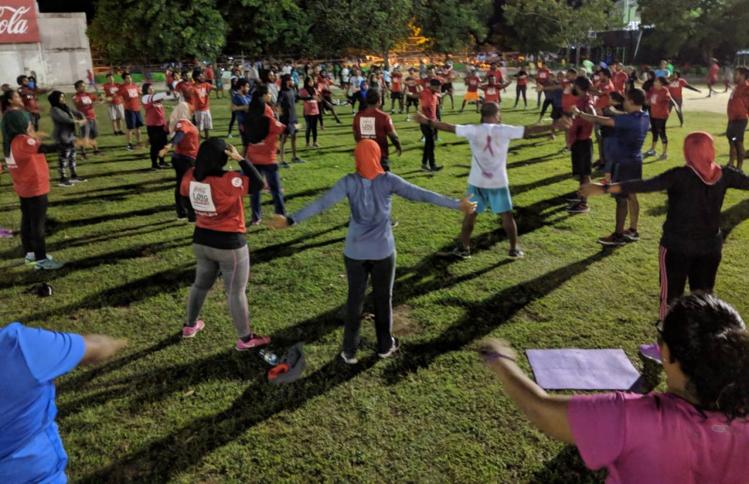 ޓީއެފްޖީގެ ތަމްރީން ޕްރޮގްރާމުގެ ބައިވެރިން ކަސްރަތުކުރަނީ. --ފޮޓޯ: ޓީއެފްޖީ