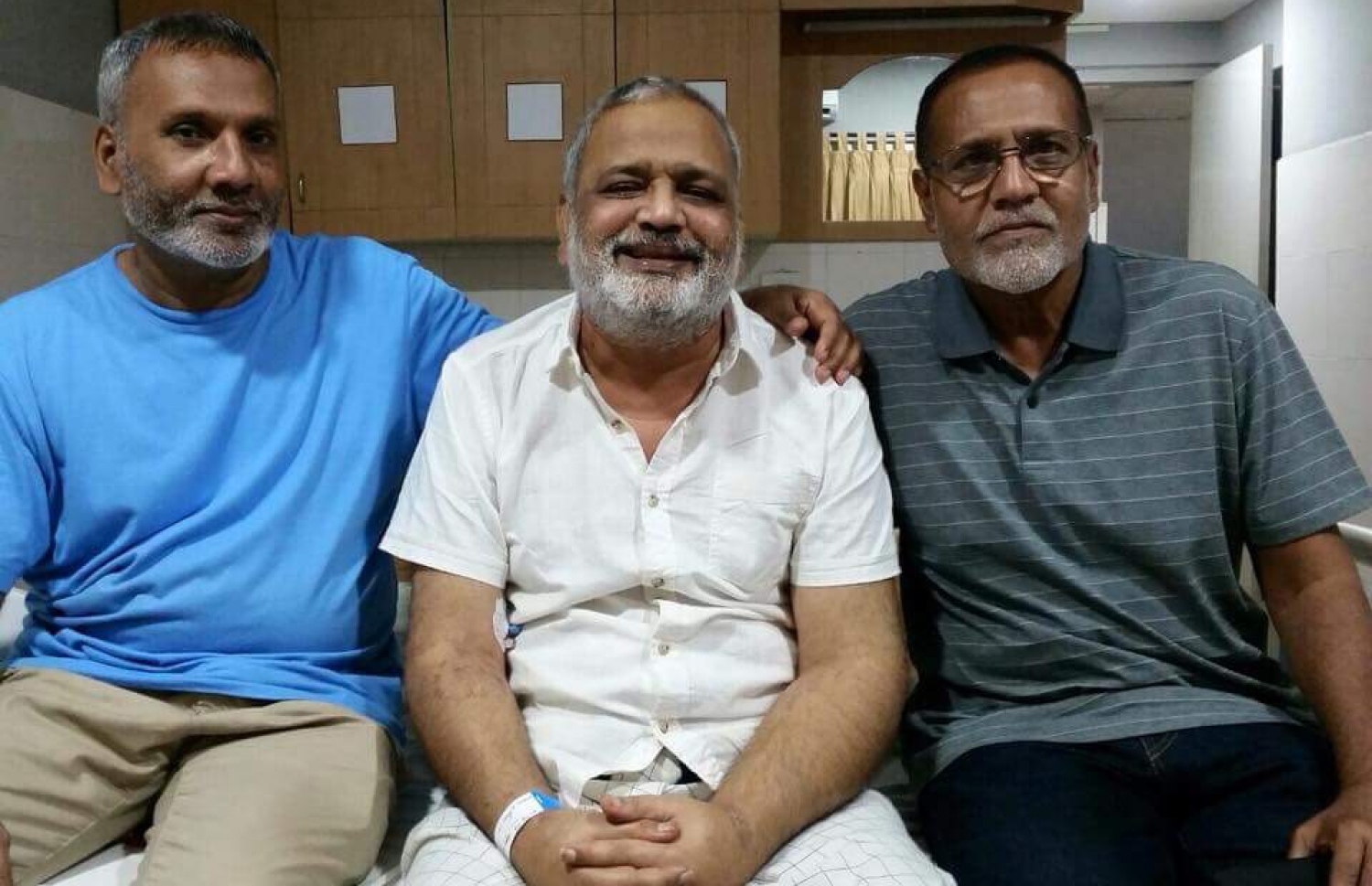 ސައްޔިދު ހަސަން (މ) ބޭބޭފުޅު ސައްޔިދު އަލީ (ކ) އާއި ކޮއްކޯފުޅާ އެކު.