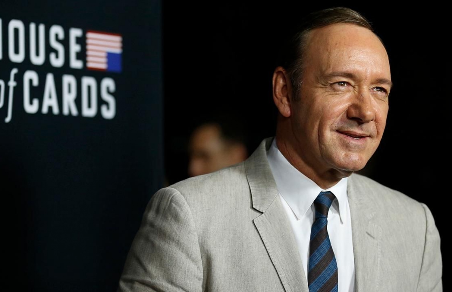 ސްޕޭސީ: "ހައުސް އޮފް ކާޑްސް" އިން ވަނީ އޭނާ ވަކިކޮށްފައި.