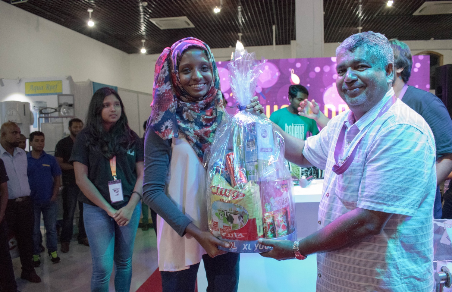 މިދިޔަ އަހަރު ބޭއްވި ކޮންޒިއުމާ ފެއާގެ ތެރެއިން.