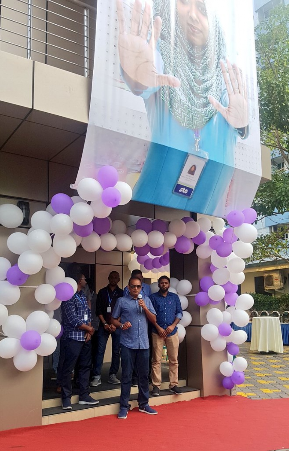 މާލެ: މާޗު 8، 2018: ބައިނަލްއަގުވާމީ އަންހެނުންގެ ދުވަސް ފާހަގަކުރުމުގެ ގޮތުން އެސްޓީއޯގައި ބޭއްވި ހަފުލާއެއް.-- ފޮޓޯ: ޓްވިޓާ