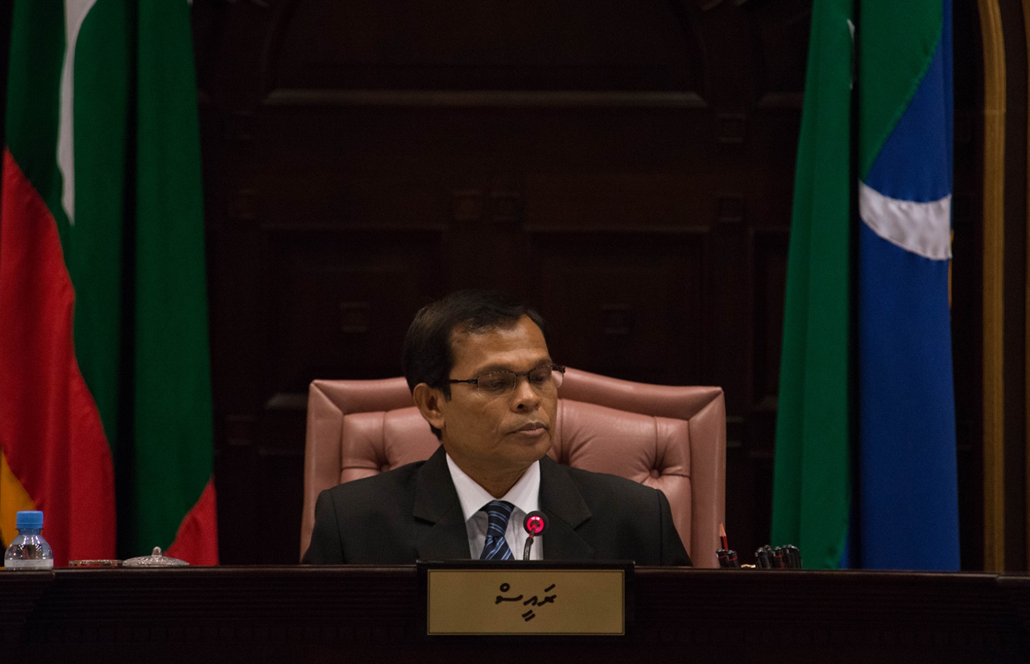 މަޖިލީހުގެ ޖަލްސާއެއްގެ ރިޔާސަތުގައި މަސީހު. - ފޮޓޯ: މަޖިލިސް