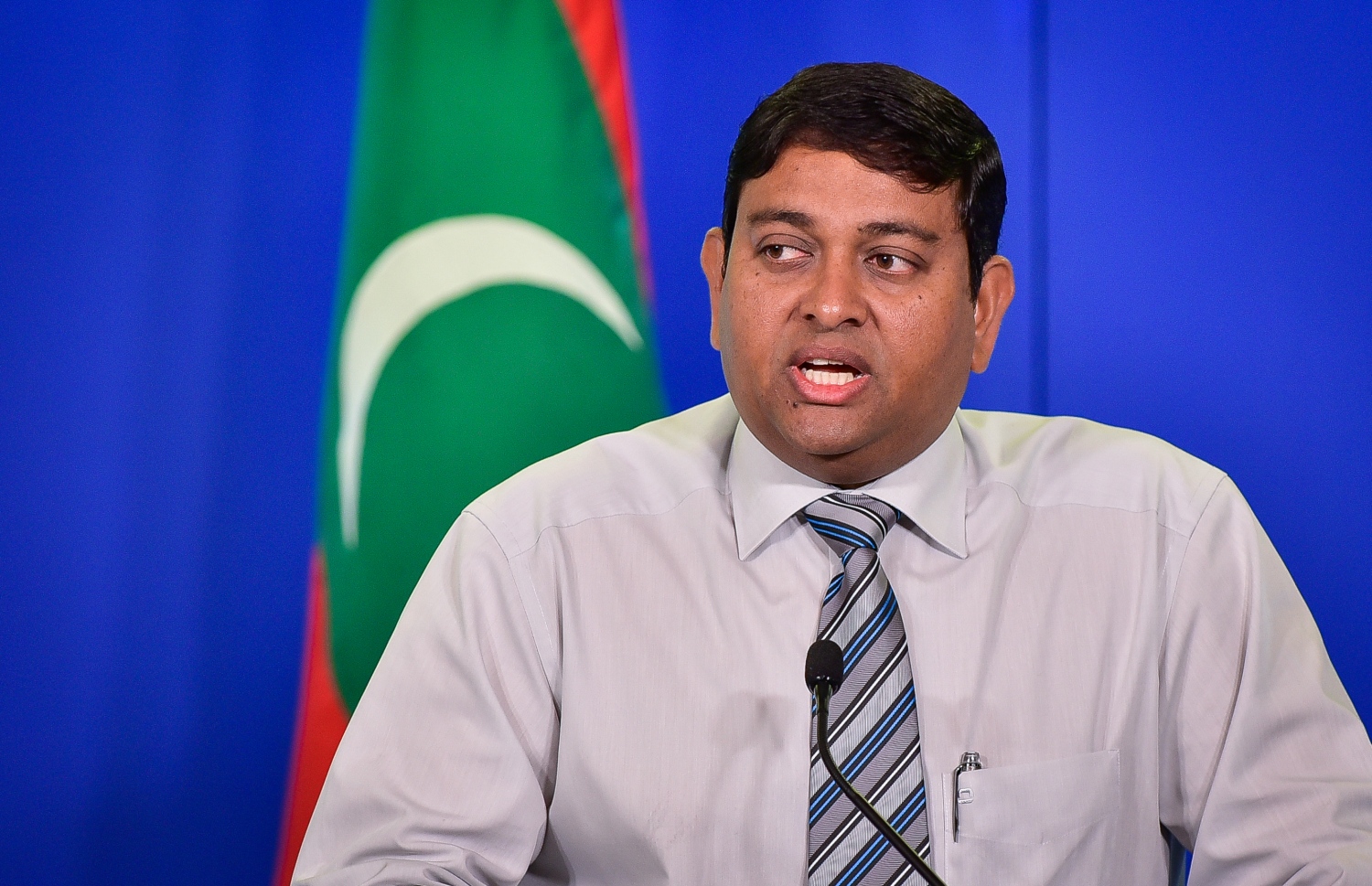 ފިޝަރީޒް މިނިސްޓަރު ޝައިނީ: ތަރައްގީގެ ބޮޑެތި މަޝްރޫއުތައް ކުރިއަށްގެންދާއިރު އެކަންތައް ފީސިބްލް ވެގެންދާނީ މި ސަރަހައްދަށް ވަކި ބަޔަކު ޖަމާވެގެން ކަމަށް ވިދާޅުވި.--  ފޮޓޯ: ނިޝާން އަލީ/ މިހާރު