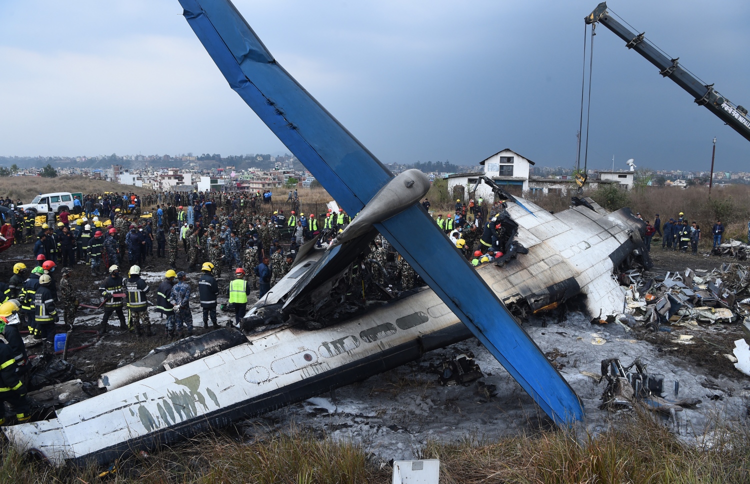 ނޭޕާލުގައި ބޯޓު އެކްސިޑެންޓްވި ތަނުގައި ރެސްކިއު ޓީމުތަކުން ހަރަކާތްތެރި ވަނީ. --ފޮޓޯ:އޭއެފްޕީ