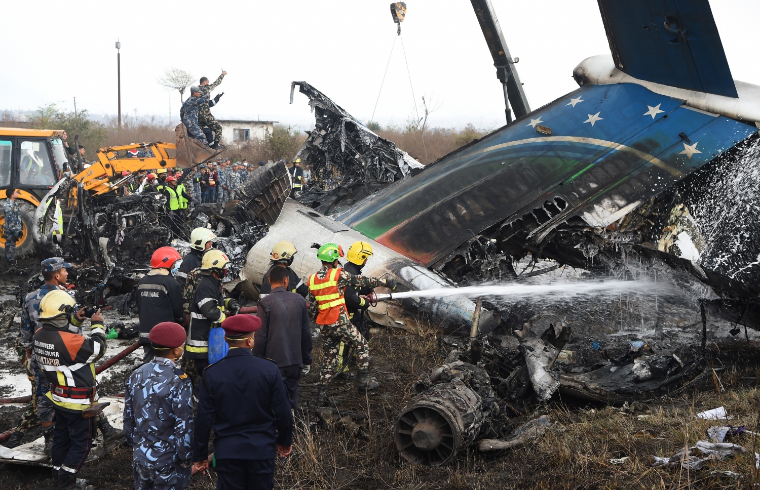 ނޭޕާލުގައި ބޯޓު އެކްސިޑެންޓްވި ތަނުގައި ރެސްކިއު ޓީމުތަކުން ހަރަކާތްތެރި ވަނީ. --ފޮޓޯ:އޭއެފްޕީ