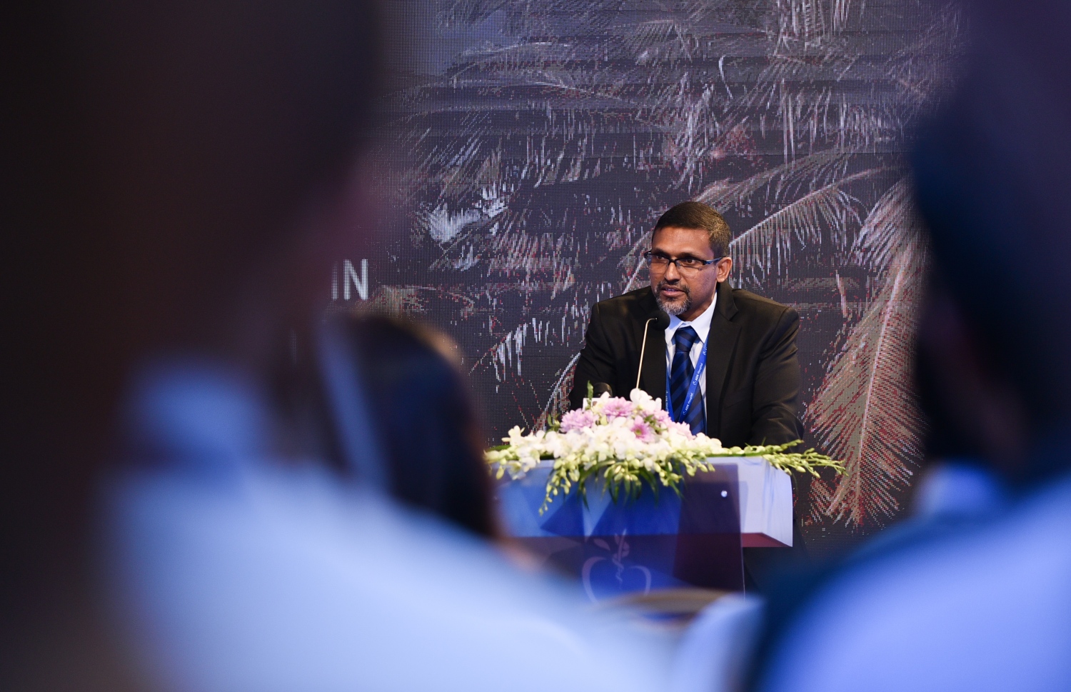 މާލެ: މާޗް 15، 2018- އޭޑީކޭ ހޮސްޕިޓަލްގެ ކެތުލެބާއި އޮޕަރޭޝަންް ތިއޭޓަރު ހިމެނޭ ކޮމްޕްލެކްސް ހުޅުވުމަށް މިރޭ ބޭއްވި ރަސްމިއްޔާތުގެ ތެރެއިން.---ފޮޓޯ: ހުސެއިން ވަހީދު/މިހާރު