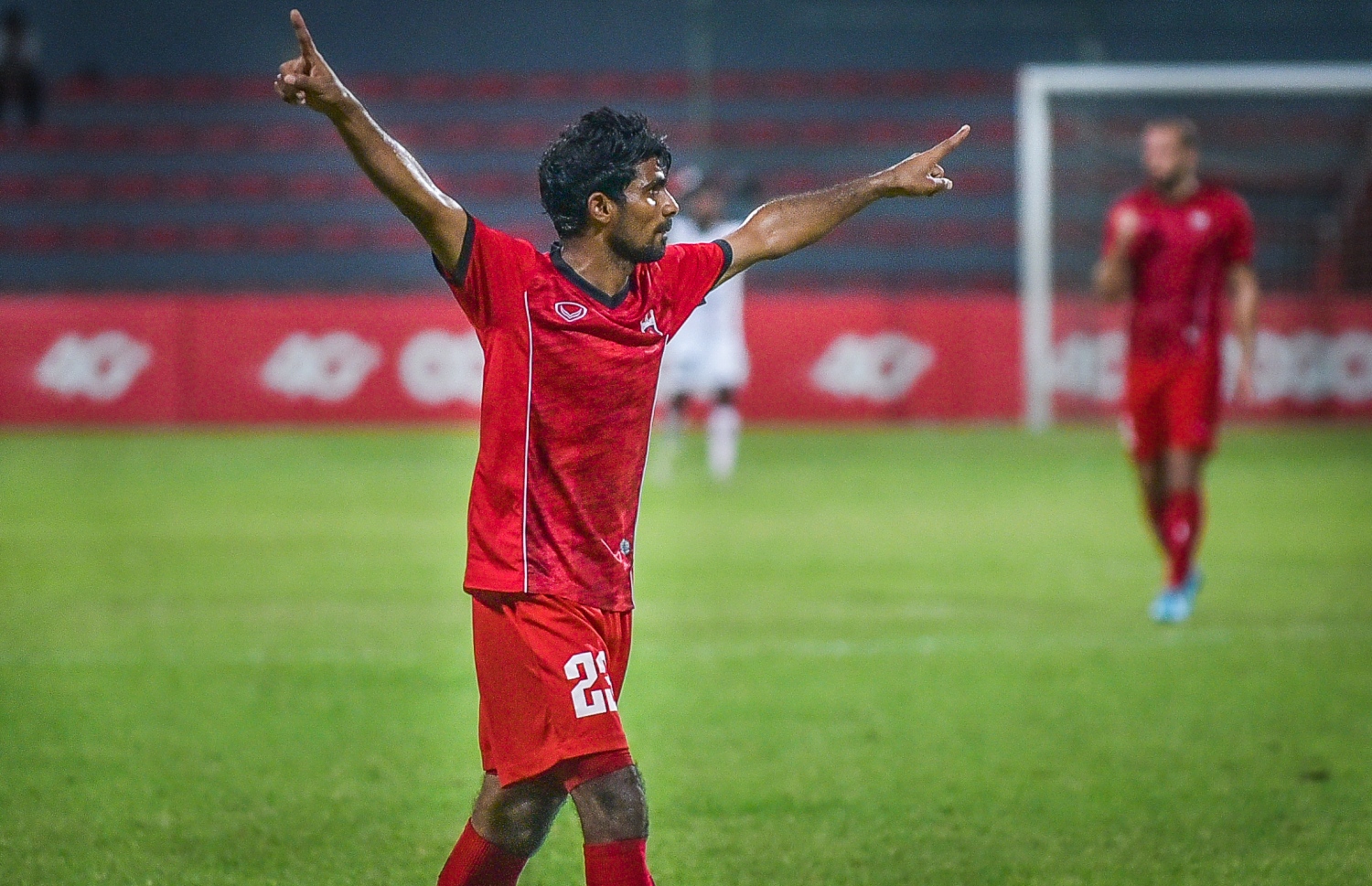 ޓީސީގެ ސައްޓު ލަނޑު ޖެހުމަށް ފަހު އުފާފާޅުކުރަނީ. -- ފޮޓޯ: ނިޝާން އަލީ/ މިހާރު