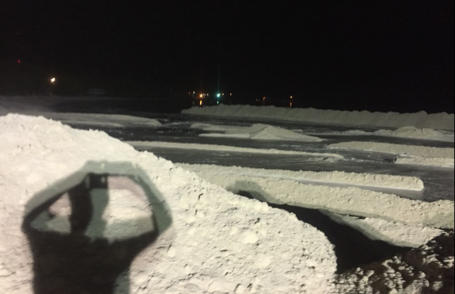 ށ. ފުނަދޫގައި ޑޮމެސްޓިކް އެއާޕޯޓެއް އެޅުމަށް، އެ ރަށުގެ ފަޅު ތެރެއިން އެމްޓީސީސީގެ މަހާޖައްރާފުން ހިއްކި 21 ހެކްޓަރުގެ ސަރަހައްދު. --ފޮޓޯ: މިހާރު ކިޔުންތެރިއެއް