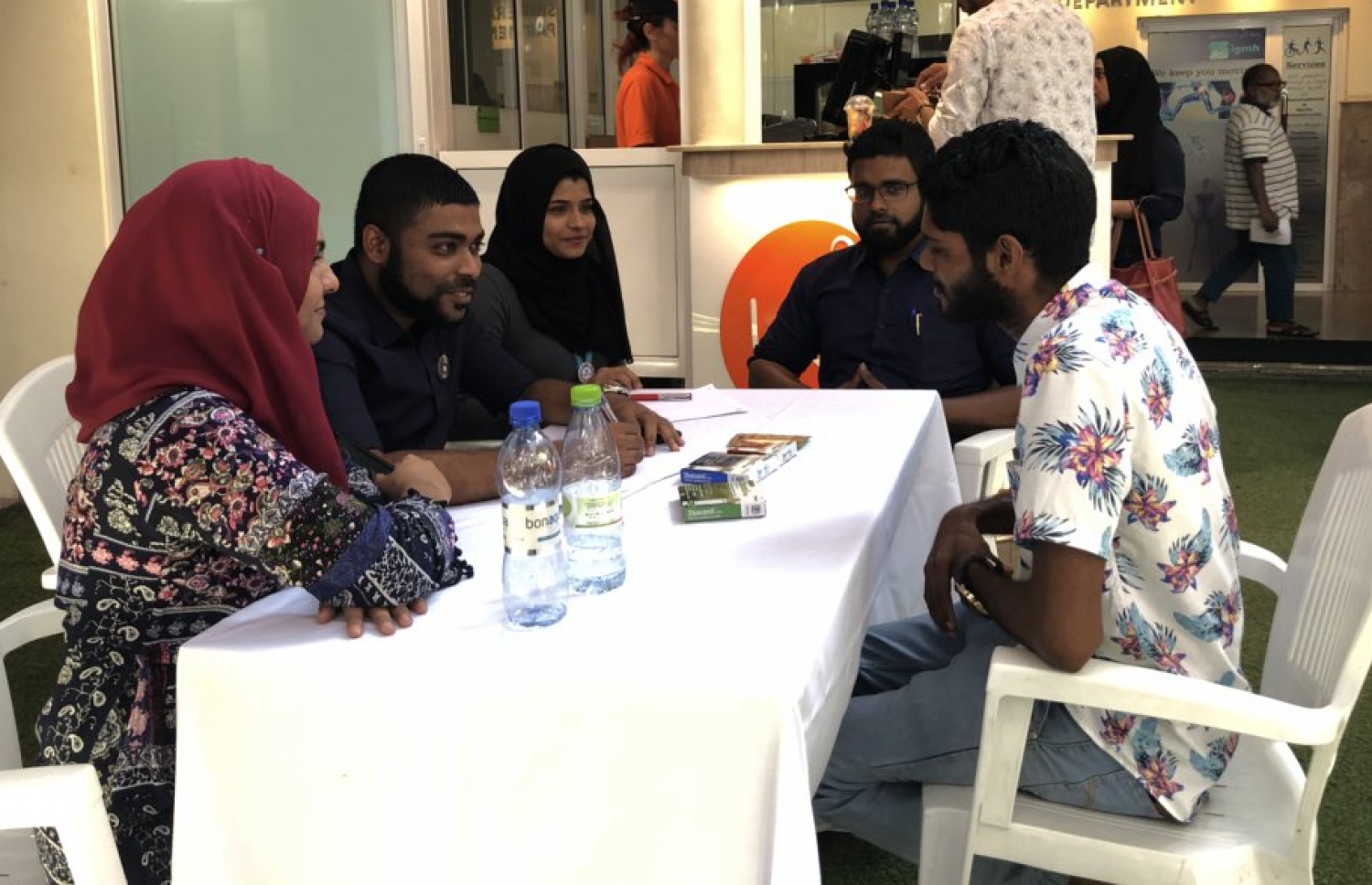 ދުންފަތުގެ އިސްތިއުމާލު ކުރުން ހުއްޓުވުމަށް އެހީވާ ކްލިނިކުގެ ފަރާތުން މައުލޫމާތު ދެނީ-- ފޮޓޯ: އައިޖީއެމްއެޗް