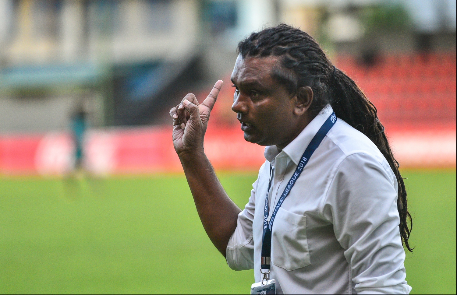 ފުޓްބޯޅަ ކޯޗު އަލީ ސުޒޭން: އެފްއޭއޭމަށް ވަރަށް ބޮޑަށް ފާޑުކިޔާ. --ފޮޓޯ: ނިޝާން އަލީ/ މިހާރު