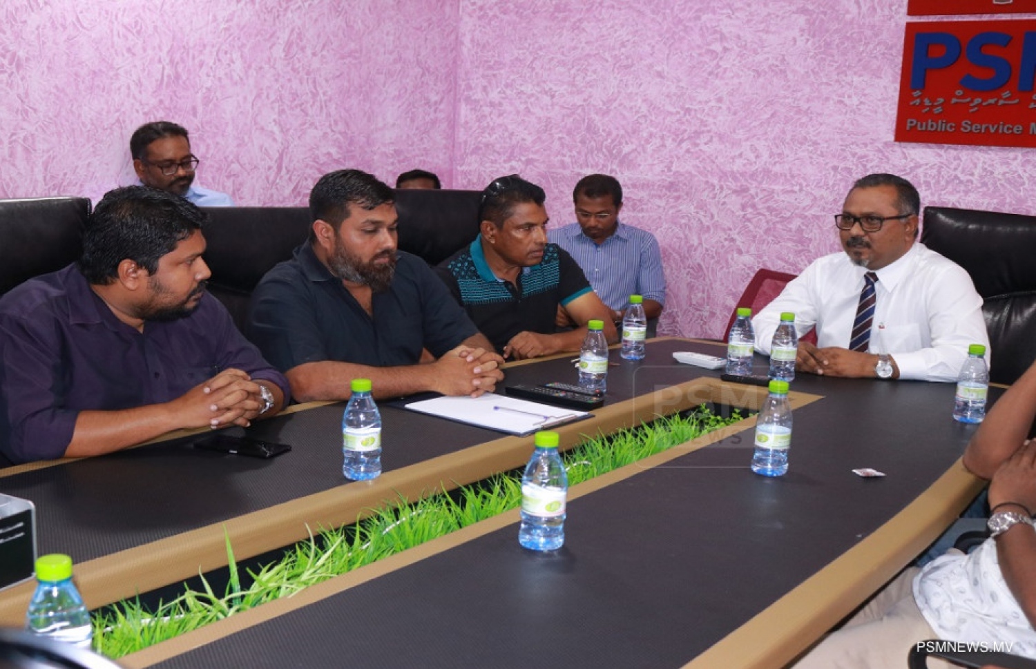 ޕީއެސްއެމުން ފިލްމީ ދާއިރާގެ މީހުންނާ އެކު ބޭއްވި ބައްދަލުވުމުގެ ތެރެއިން. ފޮޓޯ/ ޕީއެސްއެމް