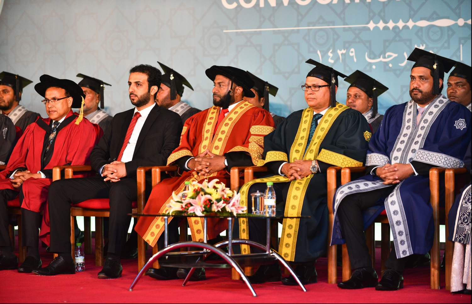 ދަރުބާއައިޔޫއެމްގެ ތިން ވަނަ ދަސްވެނިވުމުގެ ހަފުލާގައި ބައިވެރިވެވަޑައިގެންނެވި ބައެއް ބޭފުޅުން---ފޮޓޯ: ހުސެއިން ވަހީދު/މިހާރު