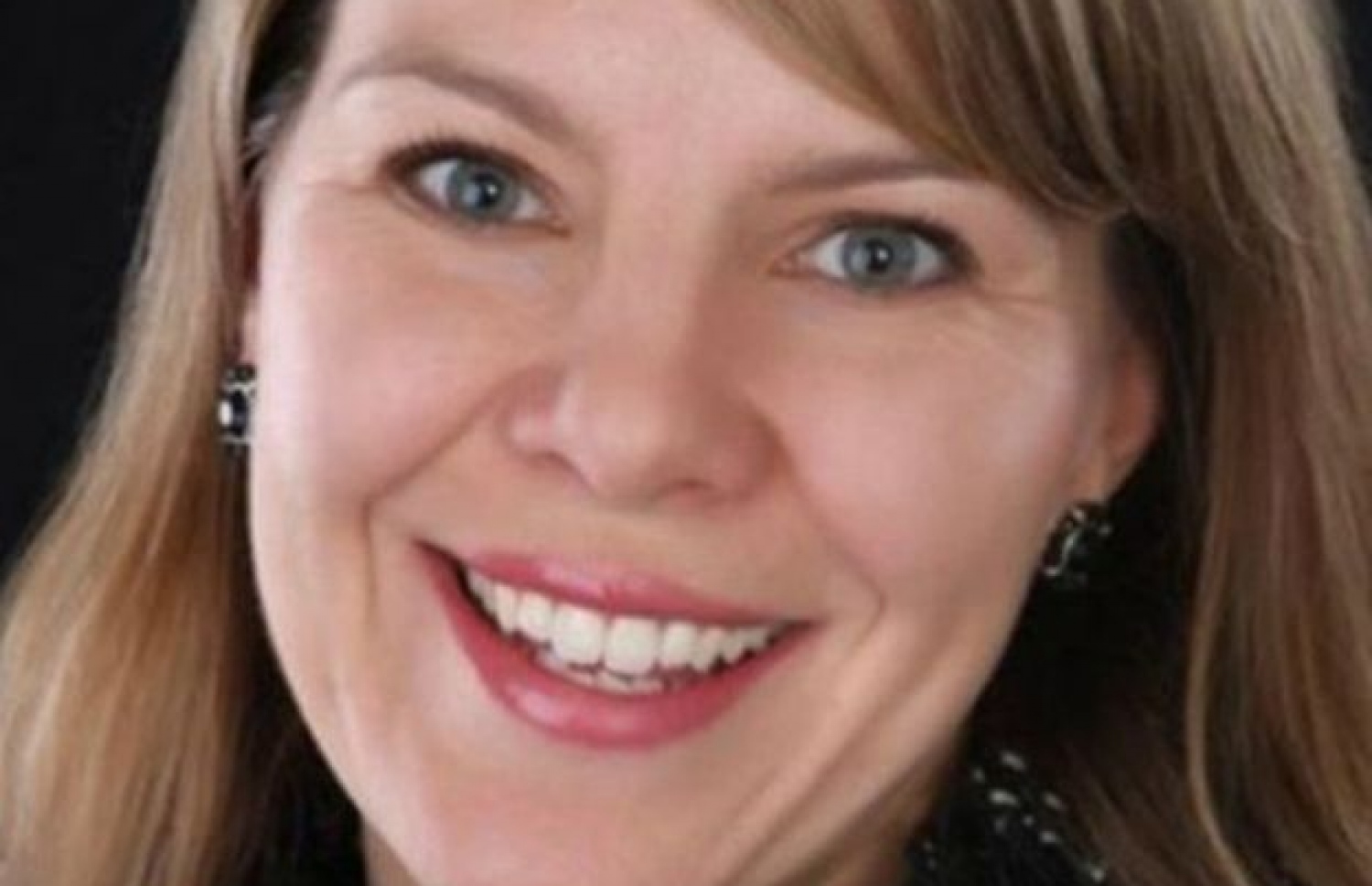 ބޯޓުގެ އިންޖީނު ގޮވި ހާދިސާގައި މަރުވި ޖެނިފާ.