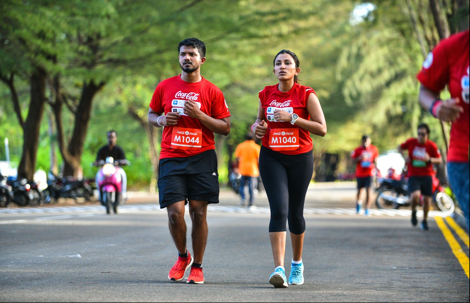 ހުޅުމާލެ: އޭޕްރިލް 120، 2018- ޓޯޓަލް ފިޓްނަސް ގްރޫޕް (ޓީއެފްޖީން) އިން ބޭއްވި ކޮކާކޯލާ ލޯންގް ރަންގެ ހަ ވަނަ އިވެންޓްގެ ތެރެއިން: ބޮޑު ތަރުހީބަކާއިއެކު ހުޅުމާލޭގައި، ހަތަރު ރޭހަކަށް ބަހާލައިގެން ބޭއްވި މިދުވުމުގައި ޖުމްލަ 1500 ދުވުންތެރިން ވަނީ ބައިވެރިވެފައި.--ފޮޓޯ: ހުސައިން ވަހީދު/މިހާރު