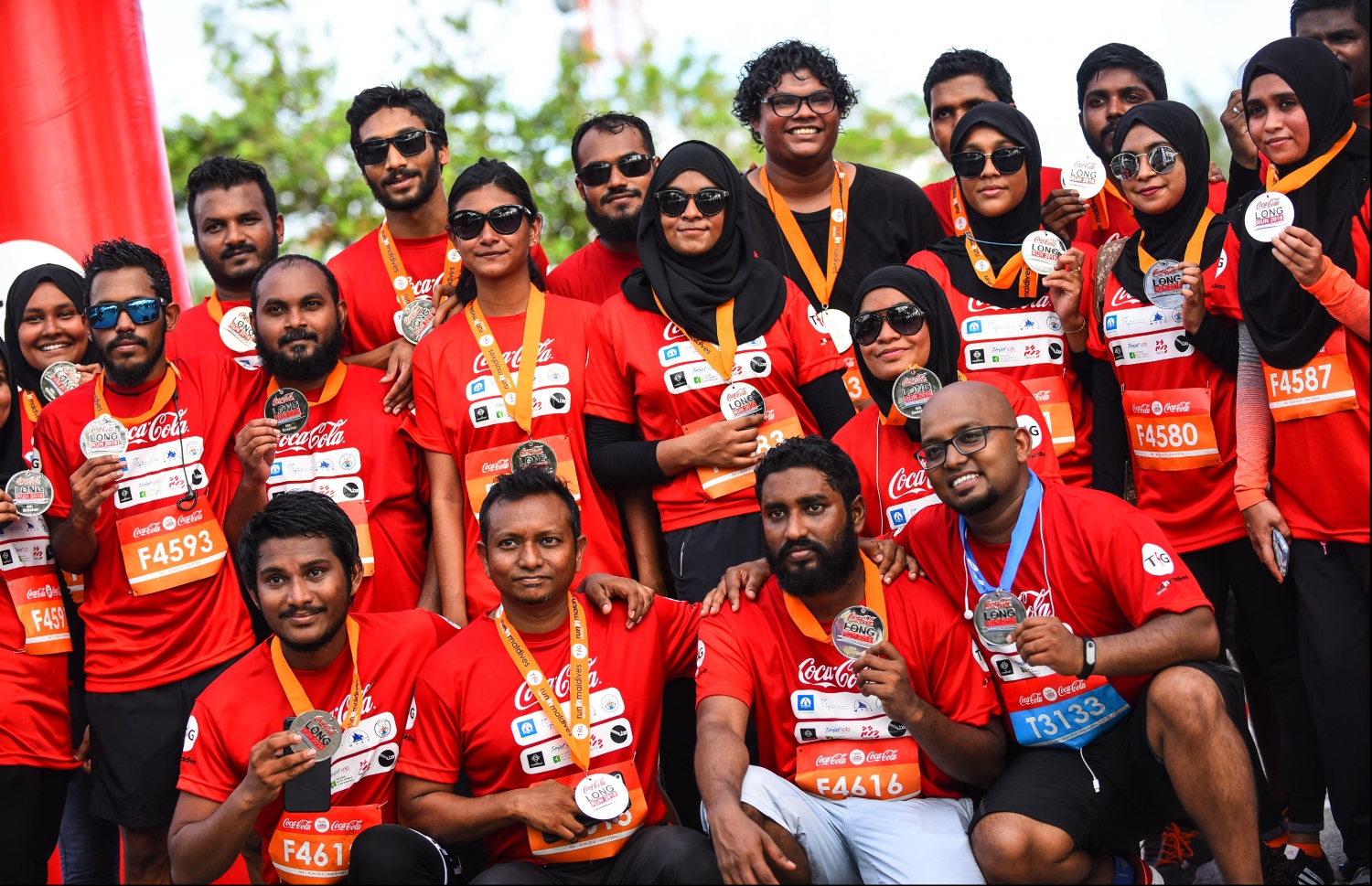 ހުޅުމާލެ: އޭޕްރިލް 120، 2018- ޓޯޓަލް ފިޓްނަސް ގްރޫޕް (ޓީއެފްޖީން) އިން ބޭއްވި ކޮކާކޯލާ ލޯންގް ރަންގެ ހަ ވަނަ އިވެންޓްގެ ތެރެއިން: ބޮޑު ތަރުހީބަކާއިއެކު ހުޅުމާލޭގައި، ހަތަރު ރޭހަކަށް ބަހާލައިގެން ބޭއްވި މިދުވުމުގައި ޖުމްލަ 1500 ދުވުންތެރިން ވަނީ ބައިވެރިވެފައި.--ފޮޓޯ: ހުސައިން ވަހީދު/މިހާރު