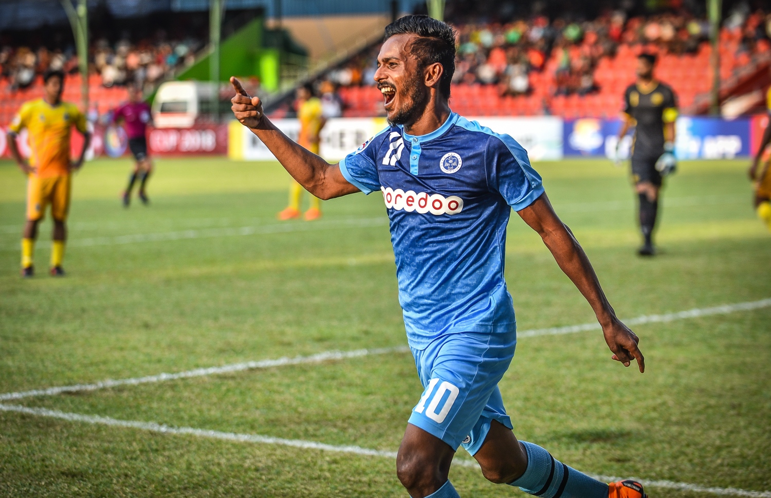 ސެންޓޭ ލަނޑު ޖެހުމަށް ފަހު އުފާފާޅުކުރަނީ. --ފޮޓޯ: ނިޝާން އަލީ/ މިހާރު