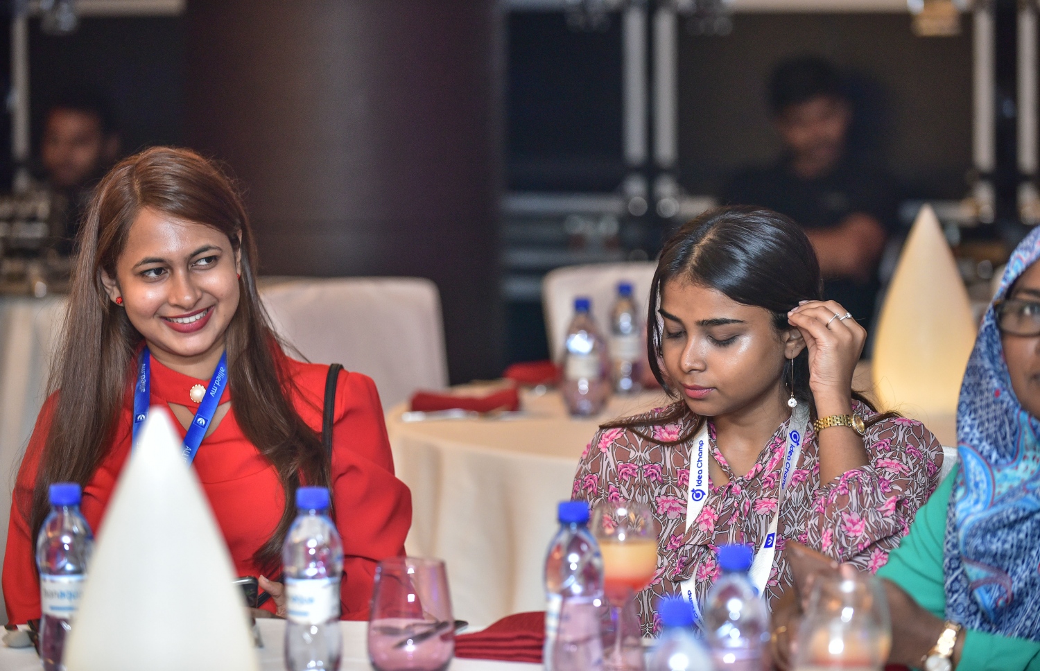 މާލެ: މޭ 15، 2018: "މިހާރު"ގެ "ދަ އެޑިޝަން" ހުޅުވުމަށް ހޮޓެލް ޖެންގައި ބޭއްވި ރަސްމިއްޔާތުގެ ތެރެއިން.--ފޮޓޯ: ނިޝާން އަލީ /މިހާރު